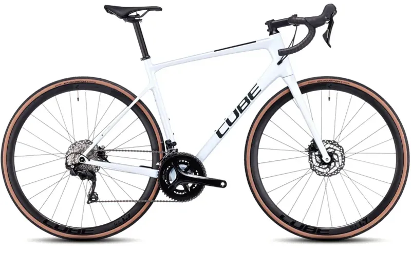 Cube Attain Gtc Race Road Bike In Flashwhite/Black