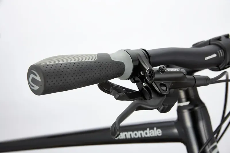 Cannondale Quick 1 Hybrid Bike in Black-3