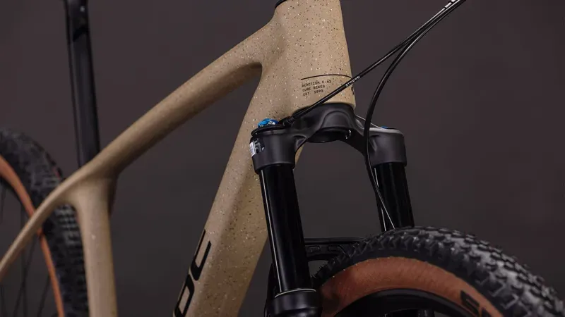 Cube Reaction C:62 SLX Mountain Bike In Mineral Grit/Black-6