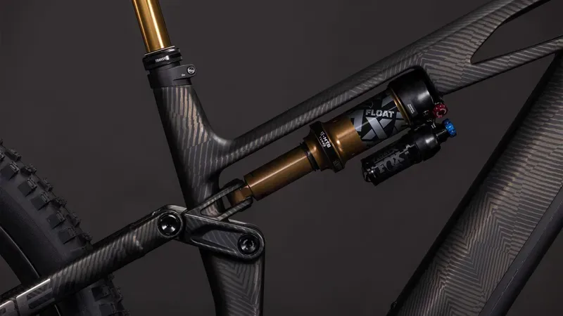 Cube Stereo Hybrid One44 HPC SLT 800 E-MTB Carbon Grid/Chrome-4