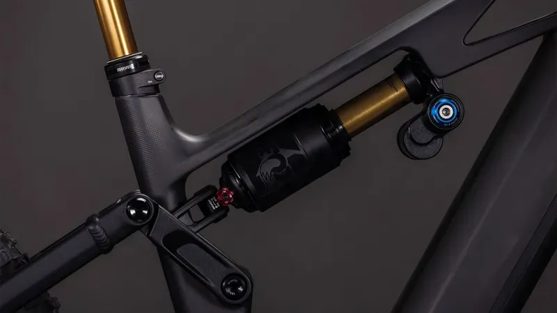 Cube Stereo Hybrid One77 HPC AT 800 E-MTB In Carbon/Gold-3