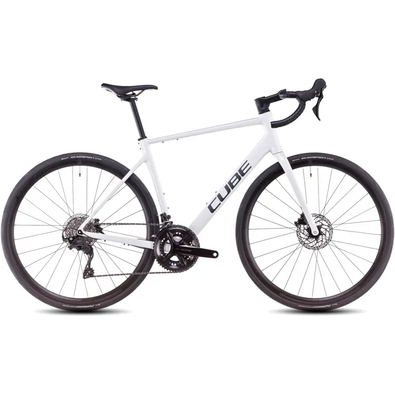 Cube Attain SLX Road Race Bike in Cotton/Grey