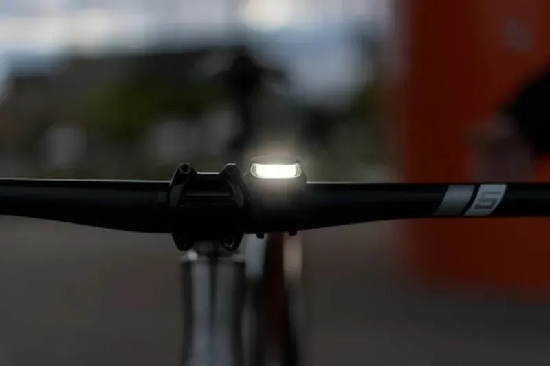 Knog Frog V3 Front Light in Spider Black-1