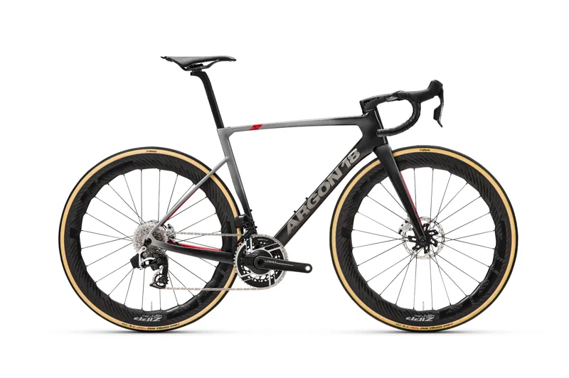 Argon 18 Sum Pro Ultegra Di2 Titanium / Racing Red
