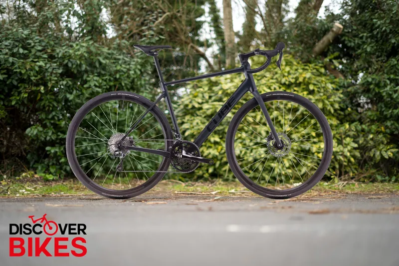 Cube Attain Race Road Race Bike in Night/Black